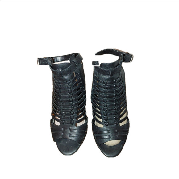 Vince Camuto Leather Heels Size 8.5 - Picture 1 of 6